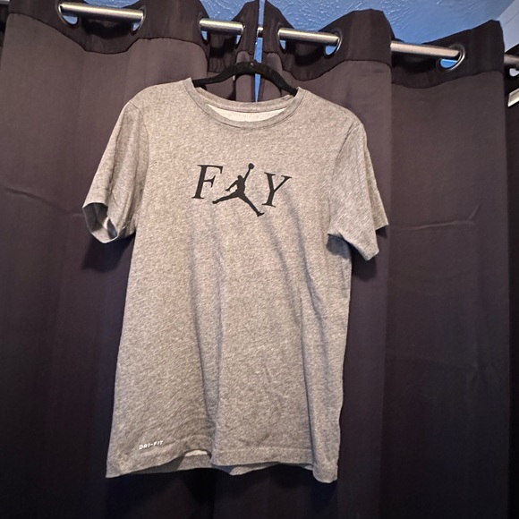 Men’s JORDAN Tshirt - Picture 1 of 2